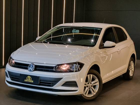VOLKSWAGEN POLO 1.0 MPI TOTAL FLEX MANUAL VOLKSWAGEN POLO 1.0 MPI TOTAL FLEX MANUAL